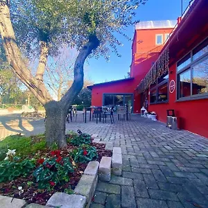 La Casina Rossa Affittacamere La Spezia