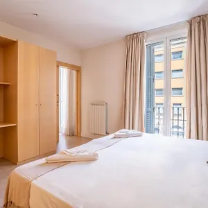 Apartment Classy 3bed 3bath In Eixample